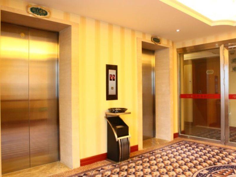 גואנגג'ואו Vienna Hotel מראה חיצוני תמונה